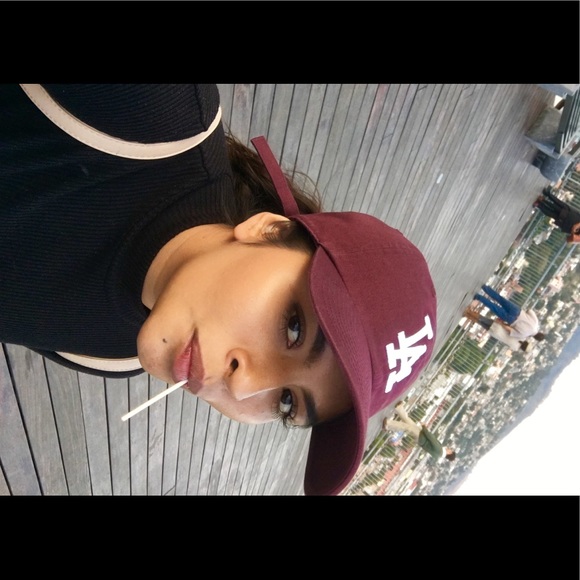 Meet your Posher, Linda - Picture 1 of 1